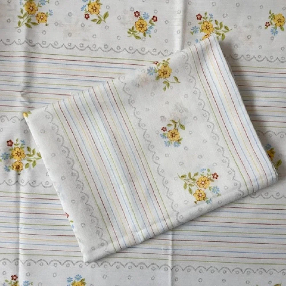 Vintage Thomaston New Era‎ Queen Flat sheet with 2 pillowcases striped floral